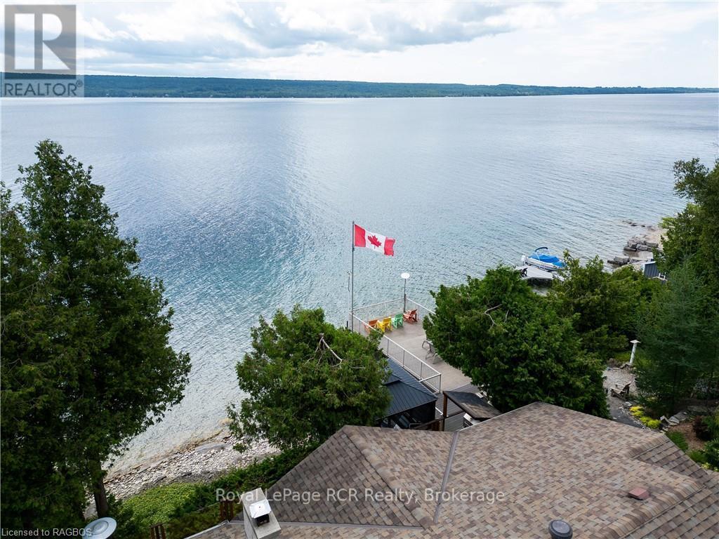 2 1st Avenue, South Bruce Peninsula, Ontario  N0H 2T0 - Photo 26 - X12097845