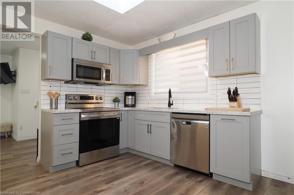 11 MCKAY Street, Cambridge, Ontario