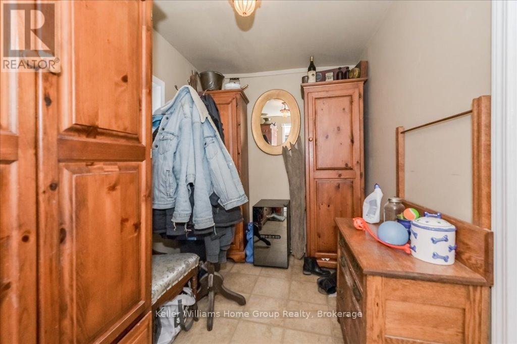 255 Provost Lane, Centre Wellington, Ontario  N1M 2M9 - Photo 19 - X12098551