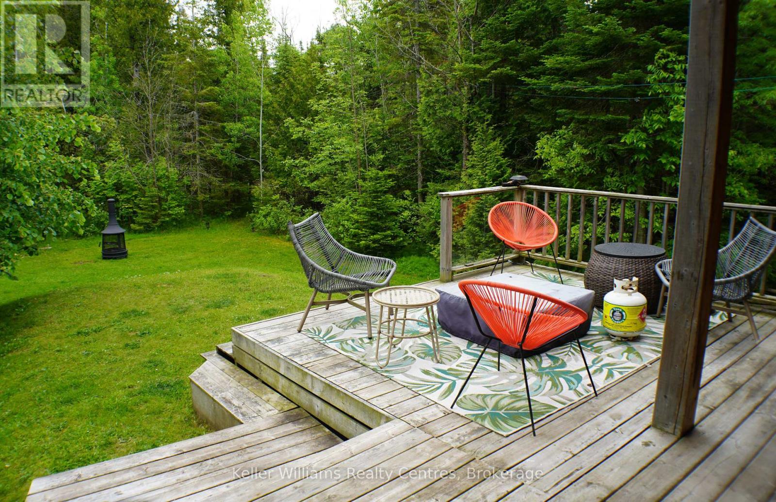 38 Devils Glen Road, Northern Bruce Peninsula, Ontario  N0H 2T0 - Photo 12 - X12099152