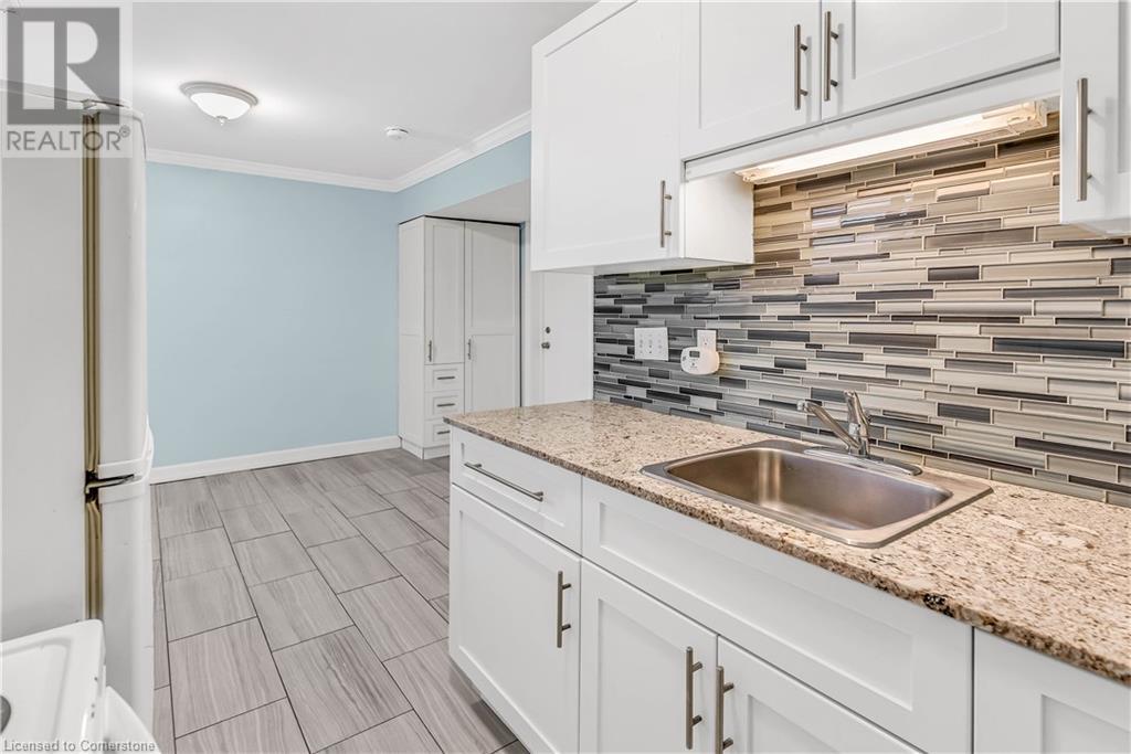 31 Southdale Avenue Unit# 1, Kitchener, Ontario  N2M 3V4 - Photo 10 - 40711962