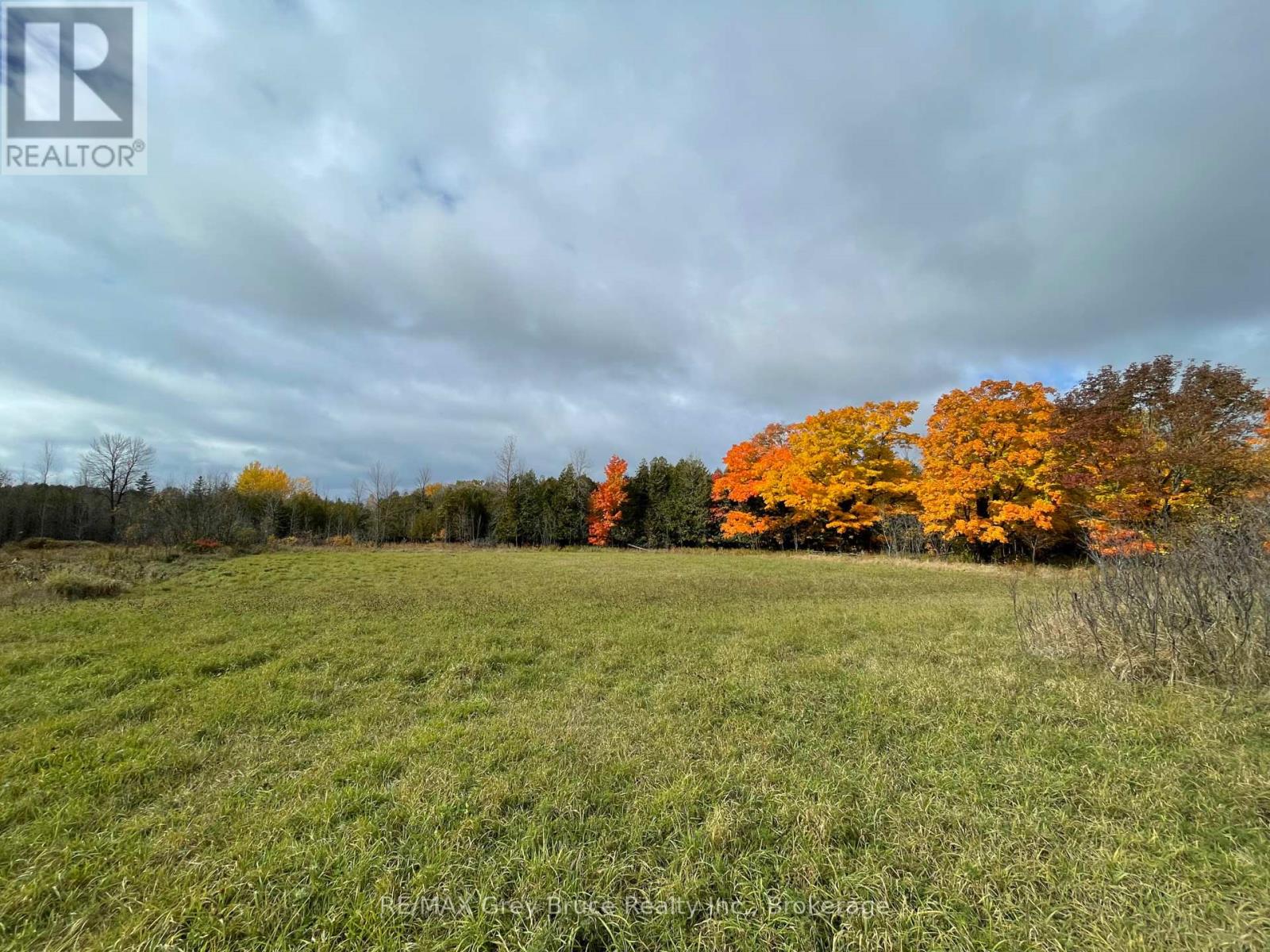 2-3 Sutter Road, Northern Bruce Peninsula, Ontario  N0H 2T0 - Photo 20 - X12100737