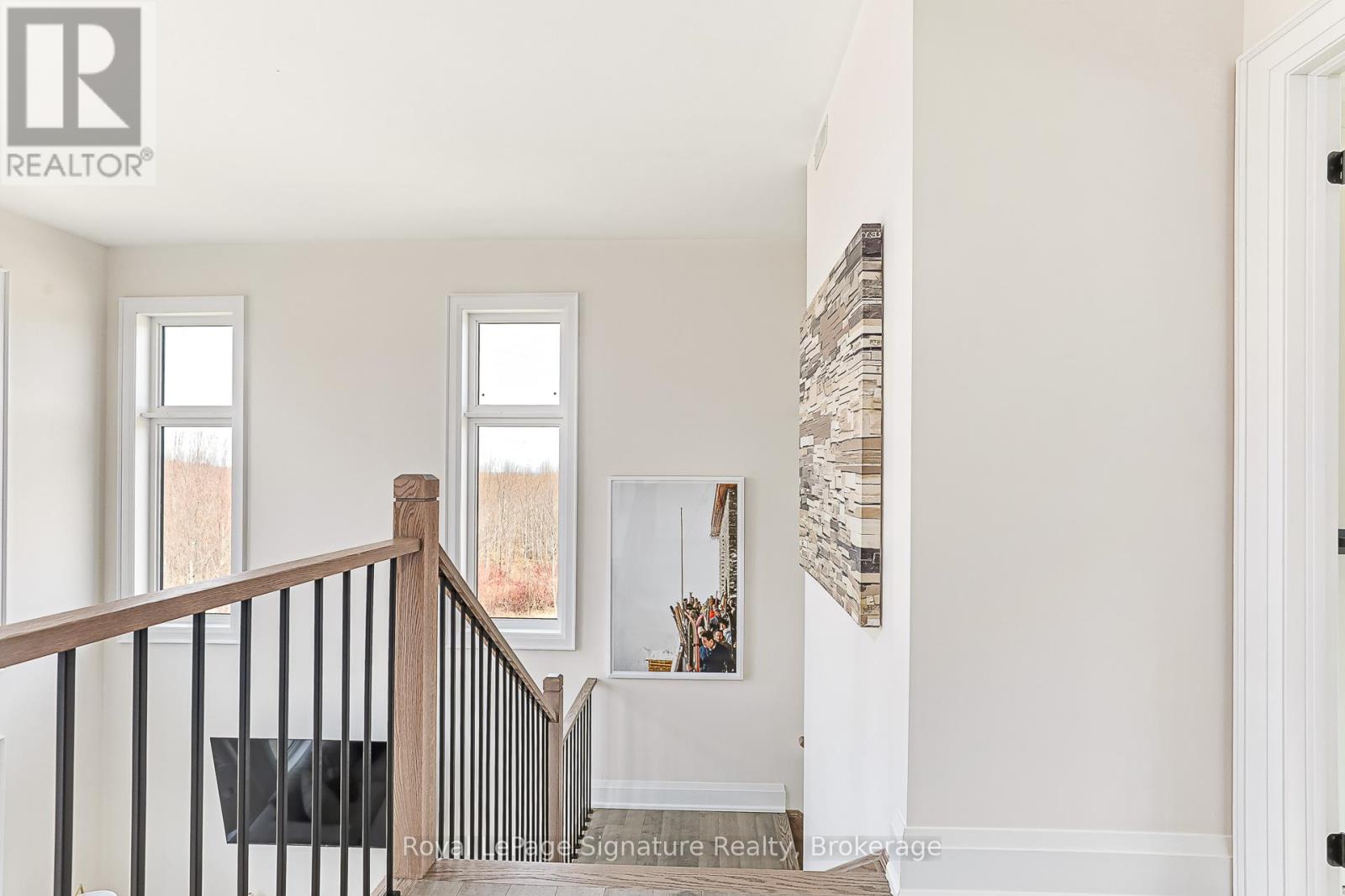 114 Clement Lane, Blue Mountains, Ontario  N0H 1J0 - Photo 14 - X12101259
