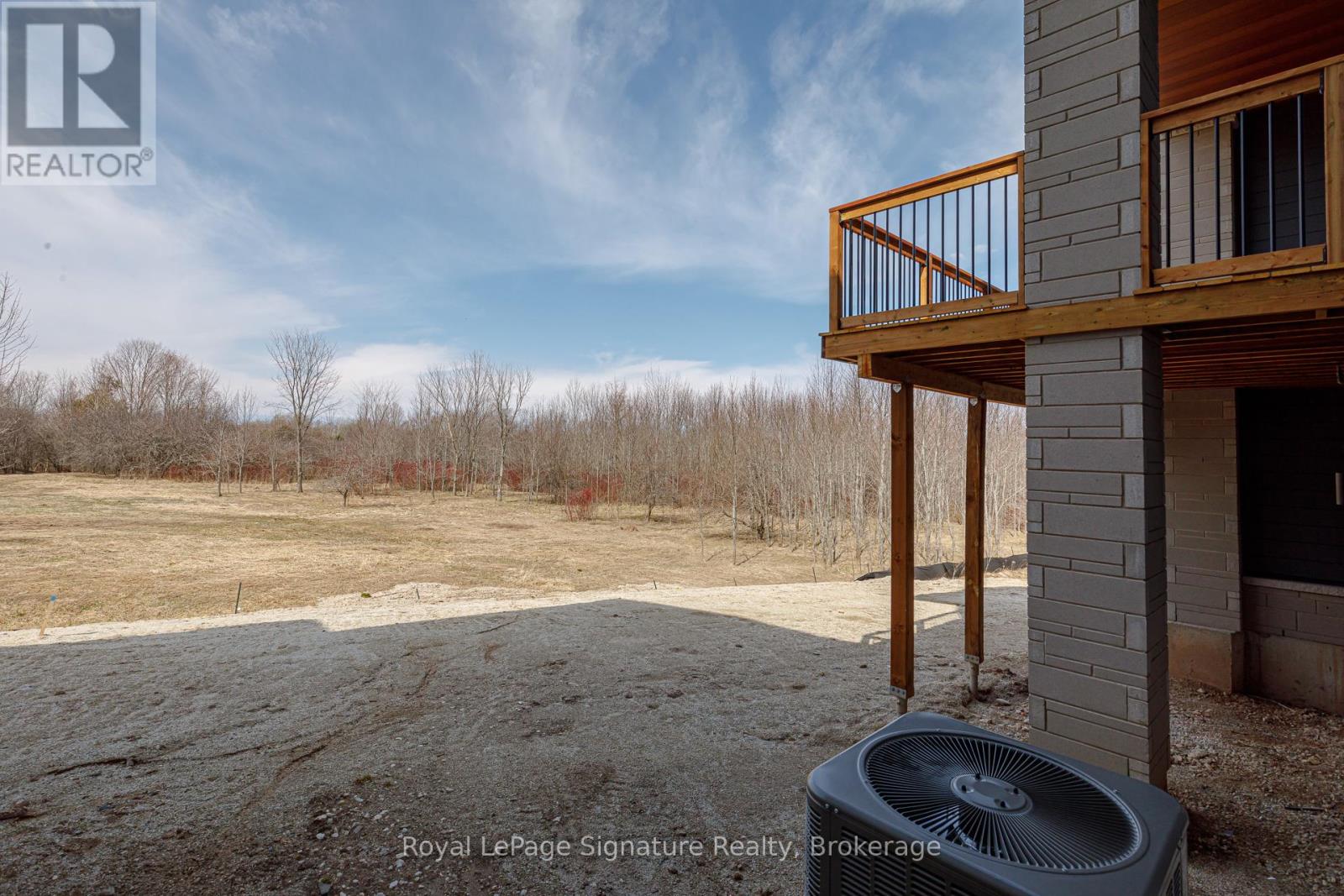 114 Clement Lane, Blue Mountains, Ontario  N0H 1J0 - Photo 31 - X12101259