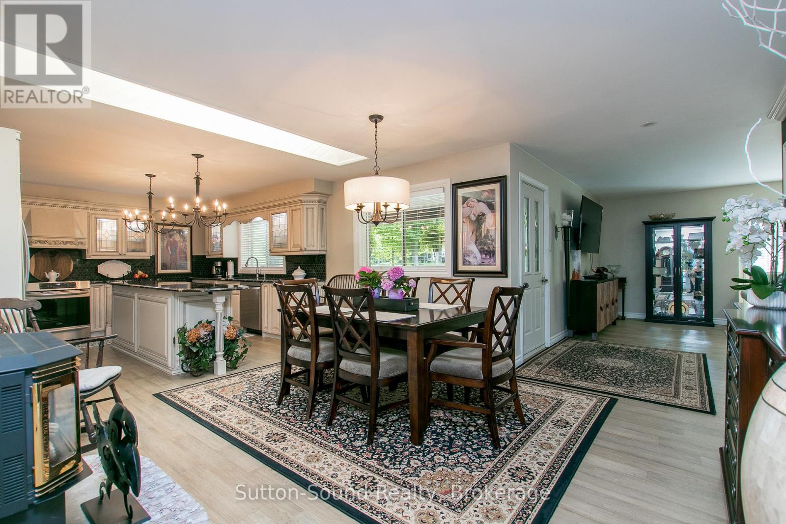 7 Sandy Pines Trail, South Bruce Peninsula, Ontario  N0H 2G0 - Photo 15 - X12101309