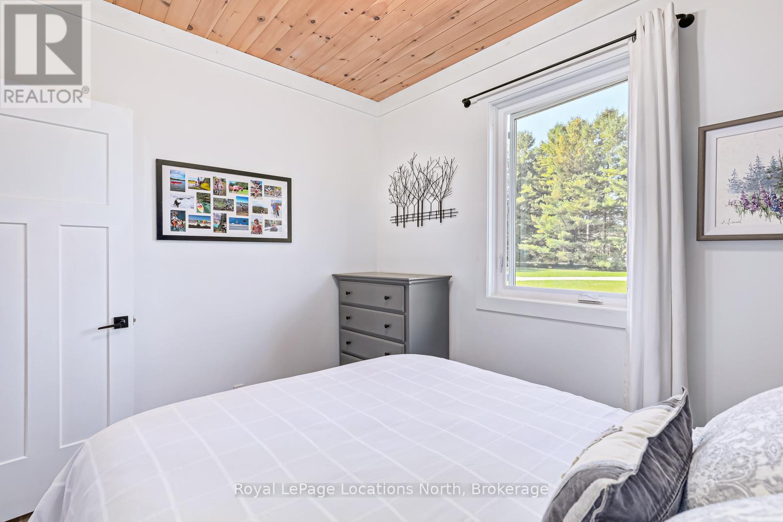 195 Centre Street, Meaford, Ontario  N4L 1E8 - Photo 29 - X12101380