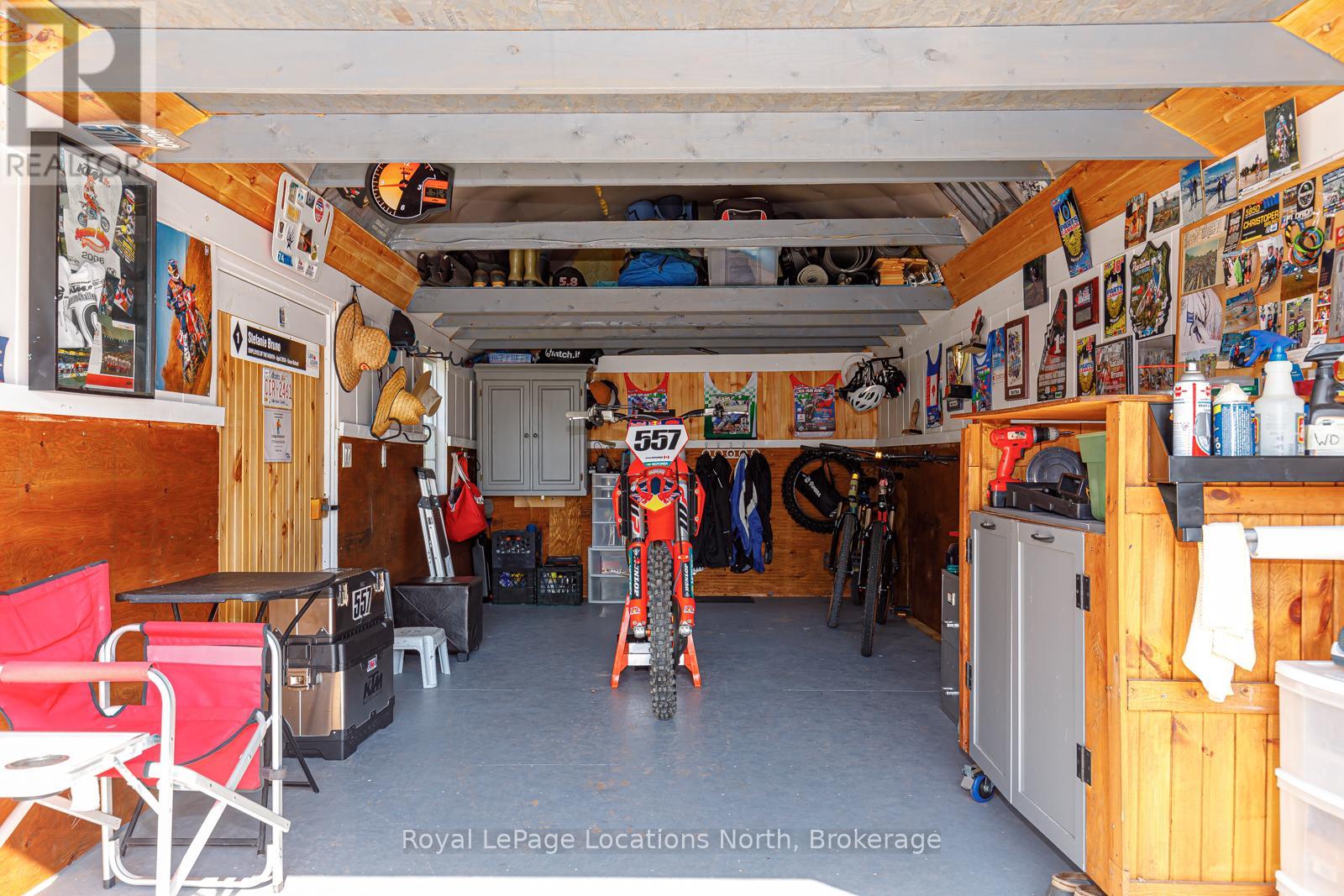 195 Centre Street, Meaford, Ontario  N4L 1E8 - Photo 36 - X12101380