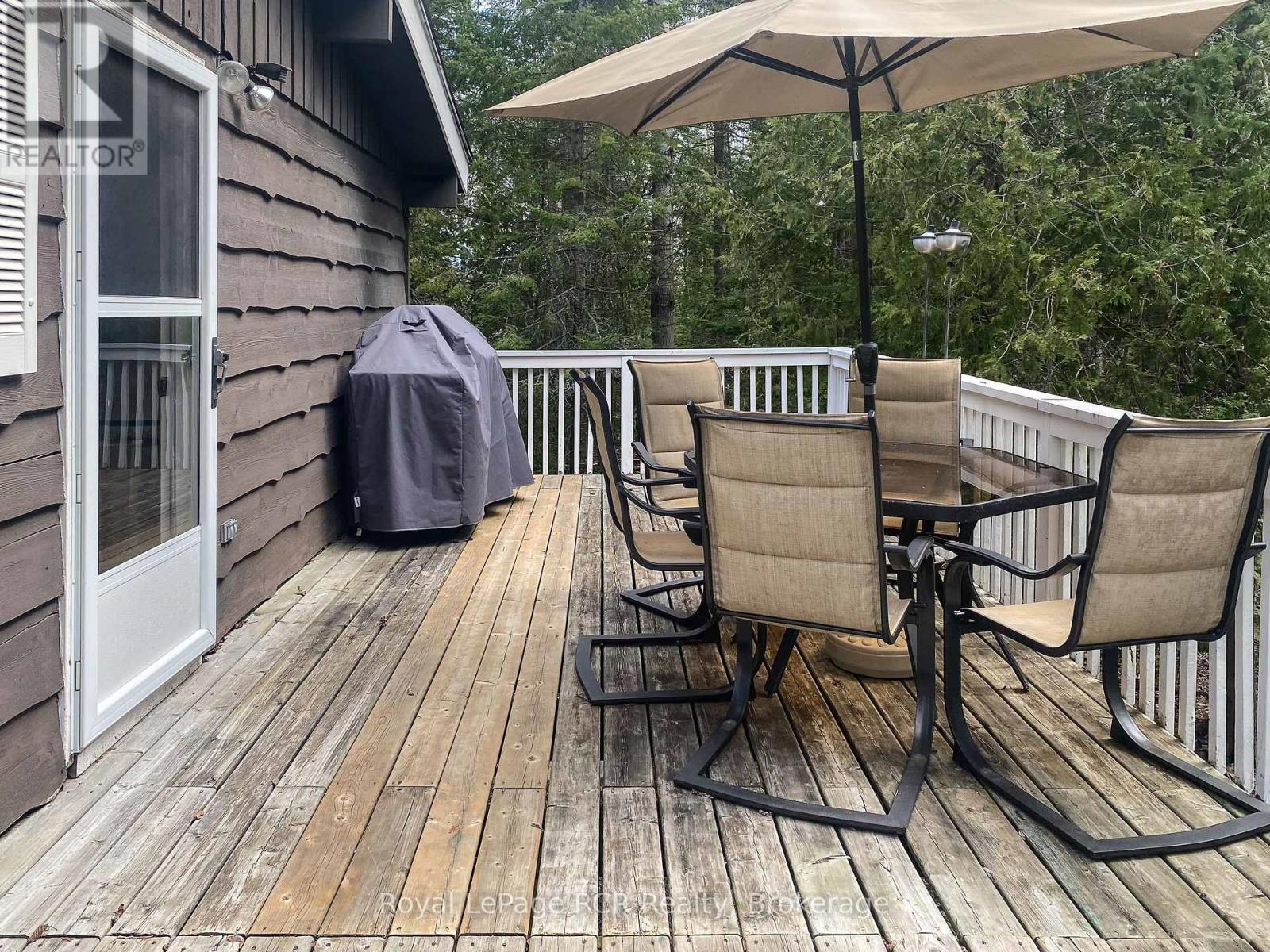 112 Cameron Street, Blue Mountains, Ontario  N0H 2P0 - Photo 21 - X12101669