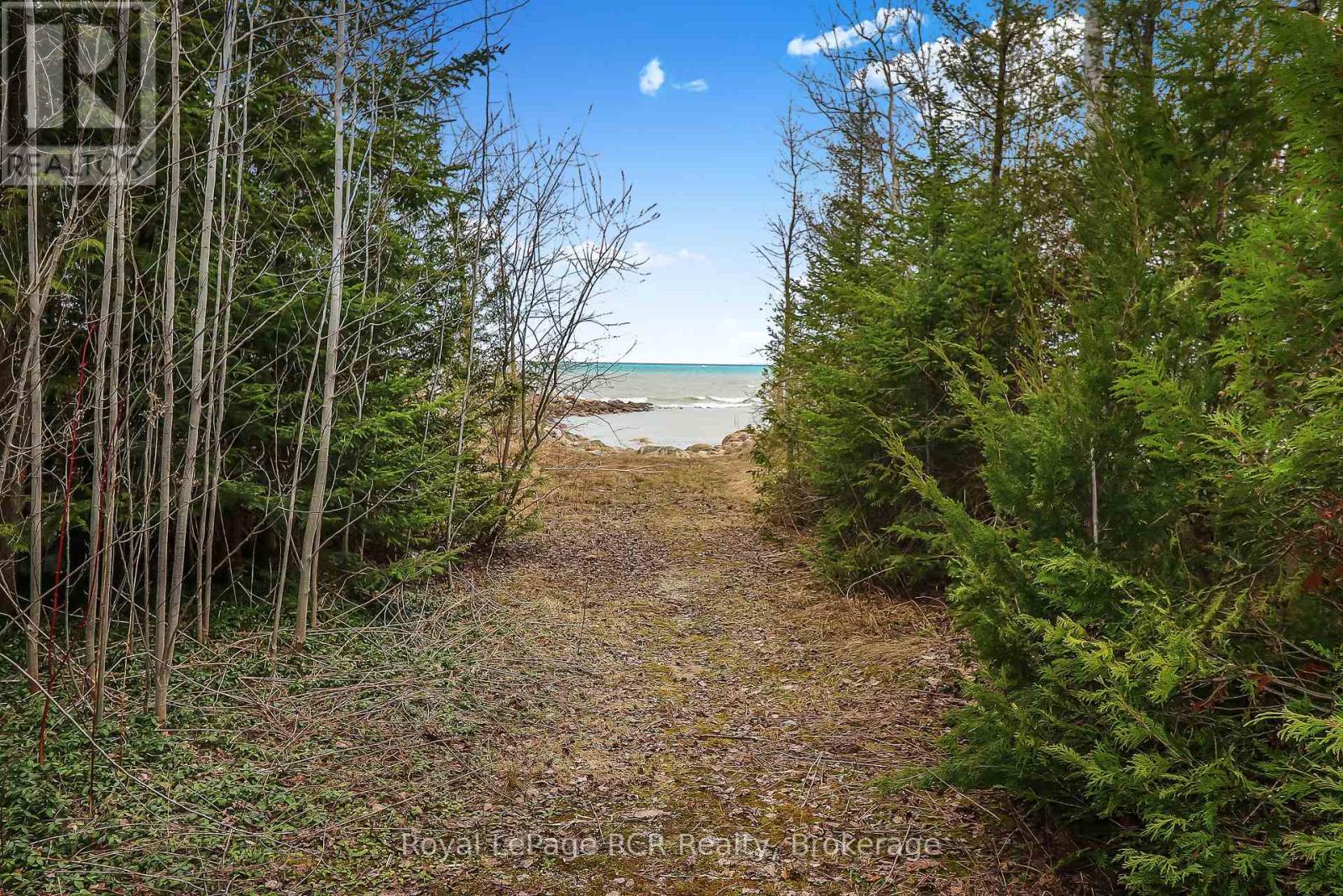 112 Cameron Street, Blue Mountains, Ontario  N0H 2P0 - Photo 31 - X12101669