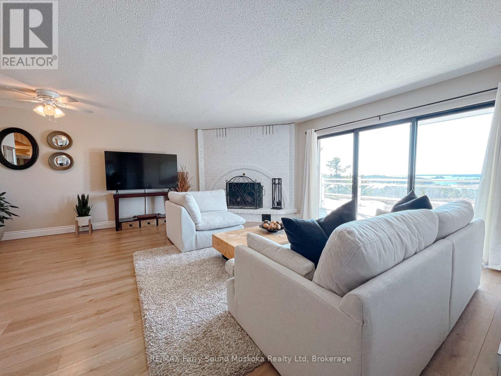 2c - 20 Ryder Drive, Mcdougall, Ontario  P2A 2W9 - Photo 4 - X12103092