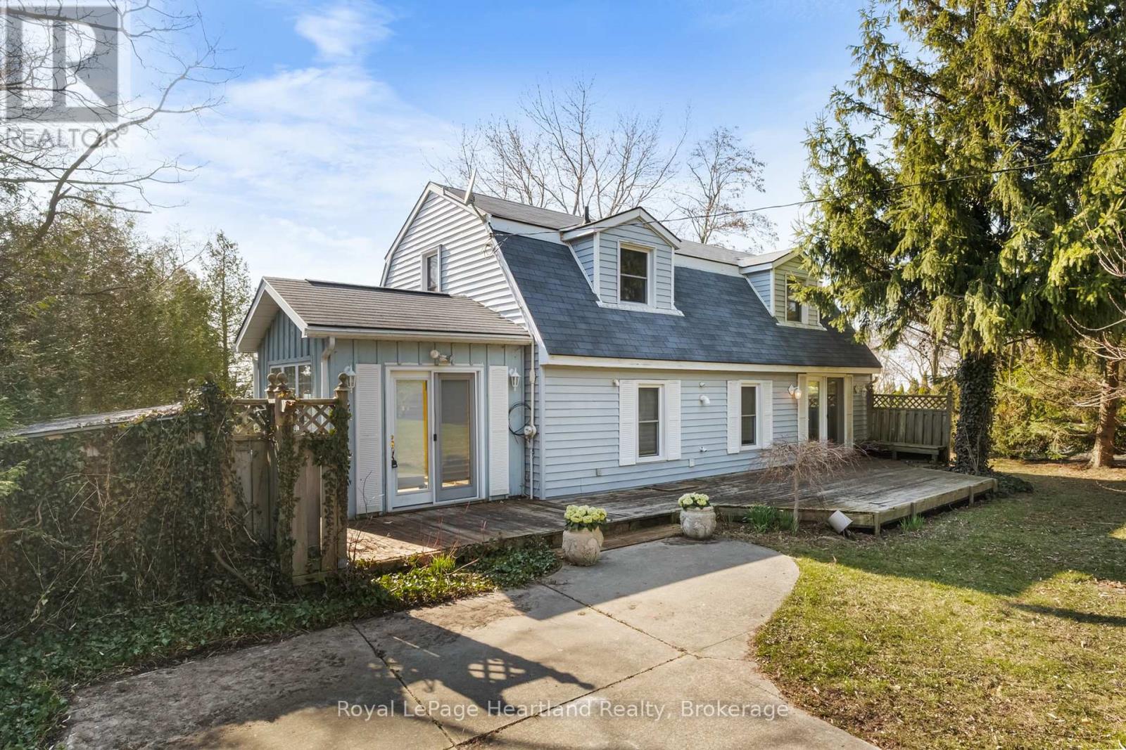 72959 Claudette Drive, Bluewater, Ontario  N0M 2T0 - Photo 43 - X12104301