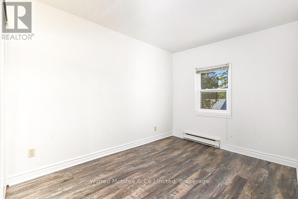 121 South Rankin Street, Saugeen Shores, Ontario  N0H 2L0 - Photo 22 - X12104873