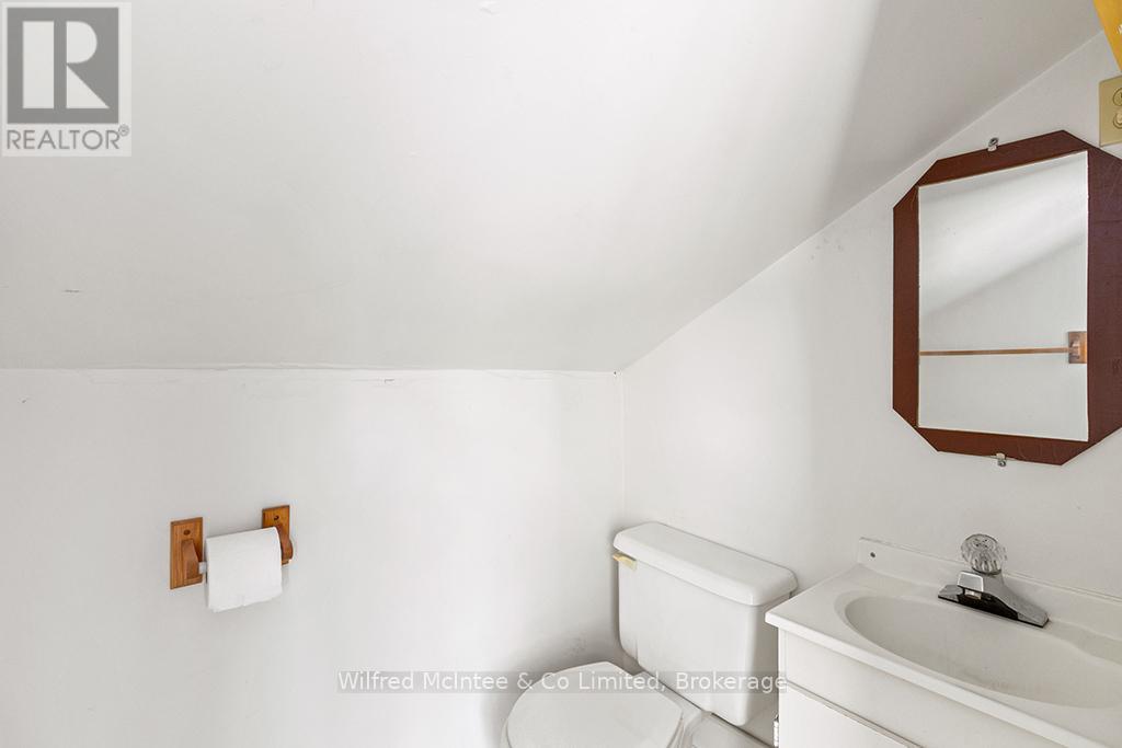 121 South Rankin Street, Saugeen Shores, Ontario  N0H 2L0 - Photo 27 - X12104873