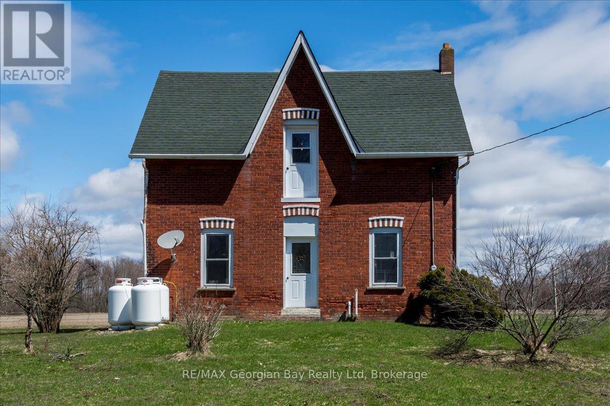 579 MARSHALL ROAD, Tiny, Ontario