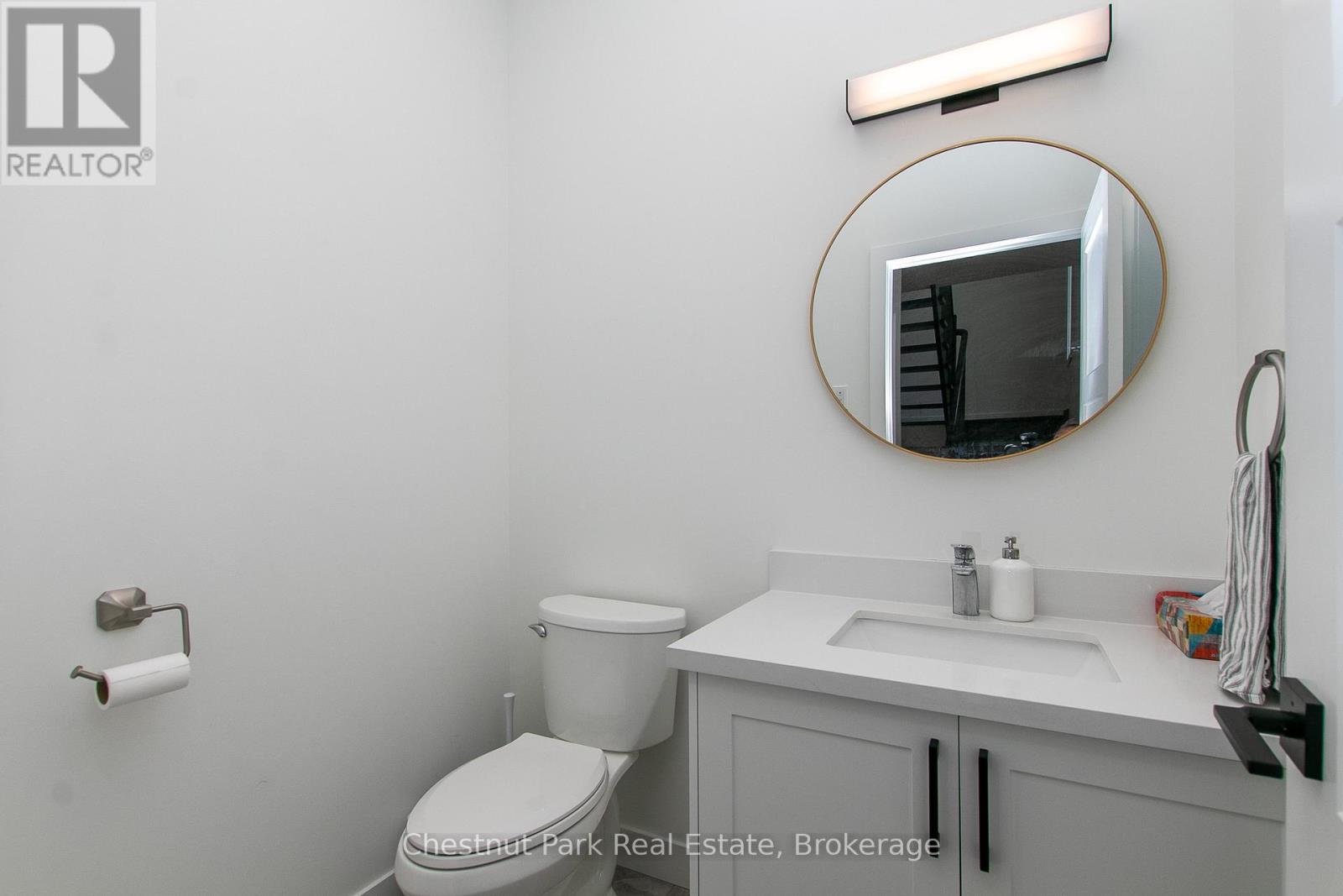 277 Eagle Road, Northern Bruce Peninsula, Ontario  N0H 2R0 - Photo 26 - X12106529