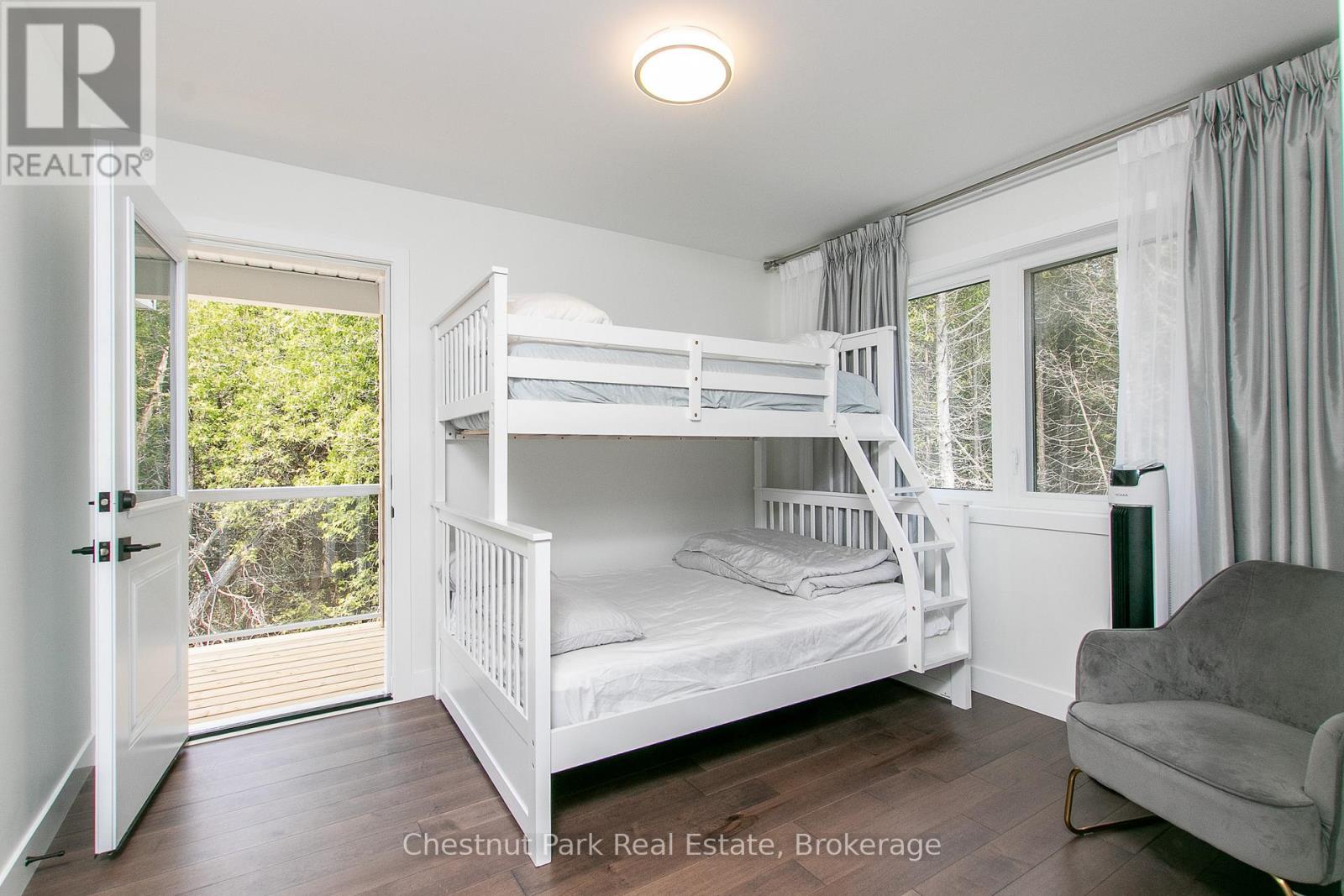 277 Eagle Road, Northern Bruce Peninsula, Ontario  N0H 2R0 - Photo 27 - X12106529