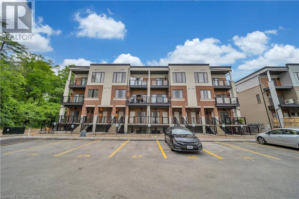 25 ISHERWOOD Avenue Unit# B21, Cambridge, Ontario