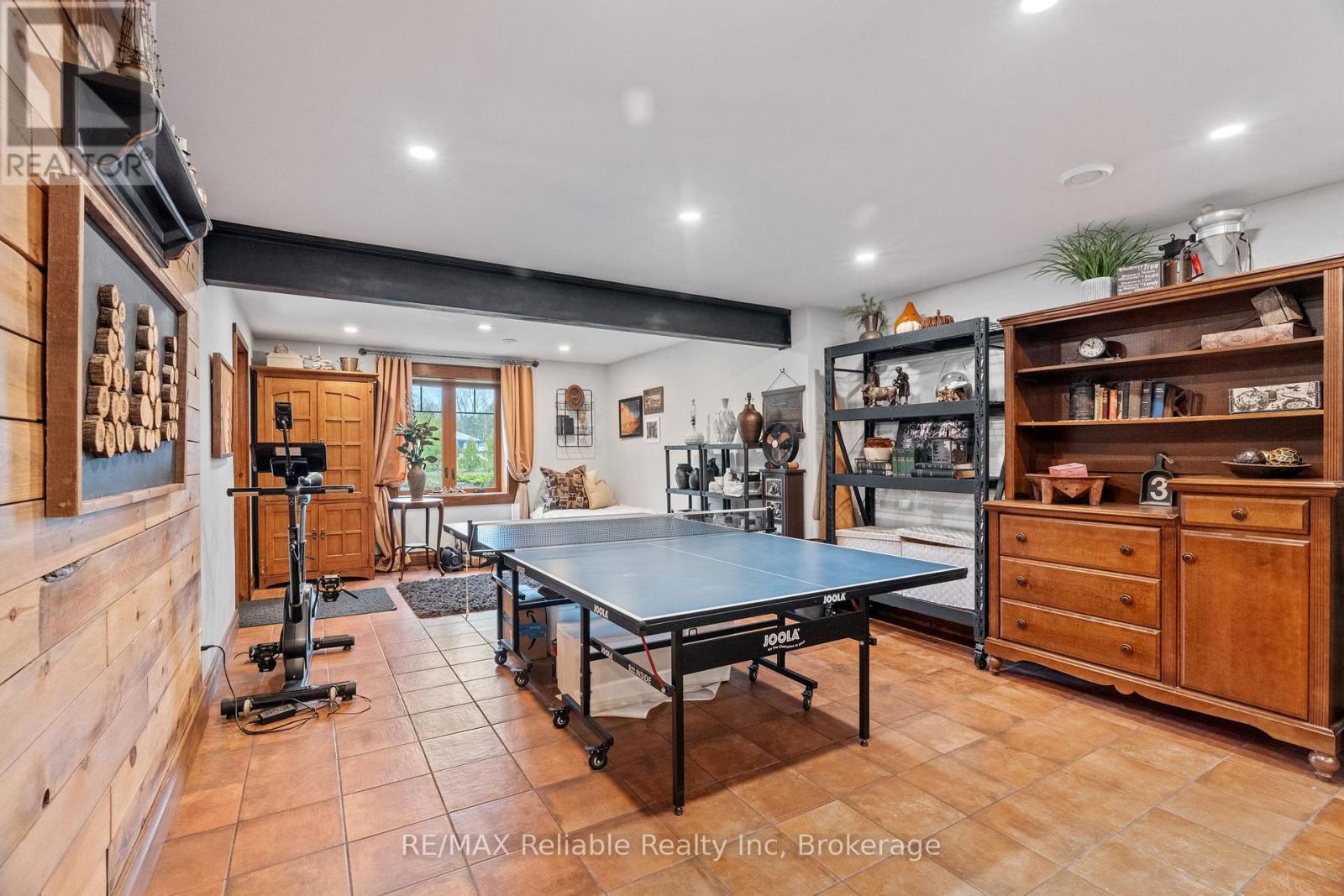 76630 Wildwood Line, Bluewater, Ontario  N0M 1G0 - Photo 32 - X12107114