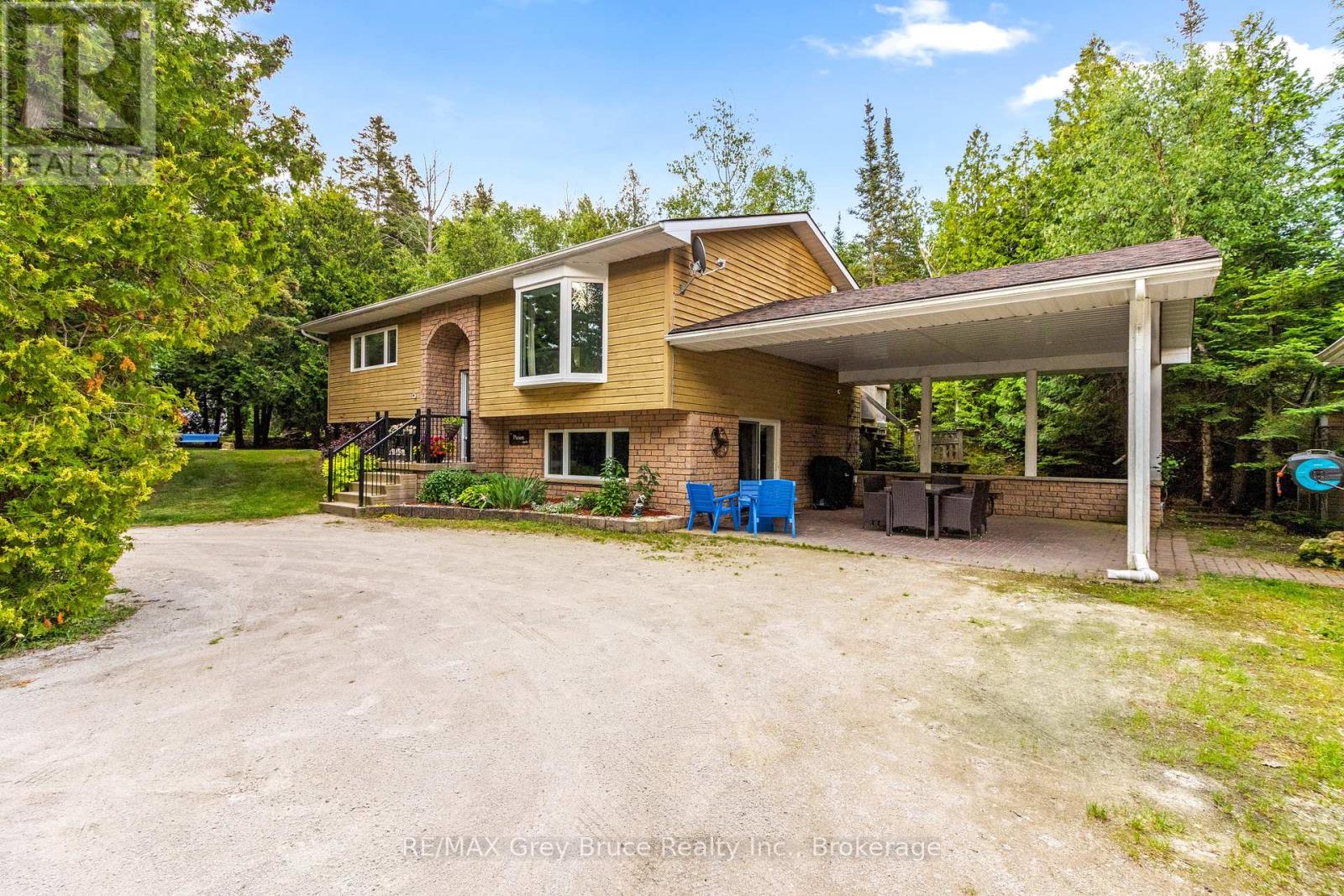 73 COREY CRESCENT, Northern Bruce Peninsula, Ontario