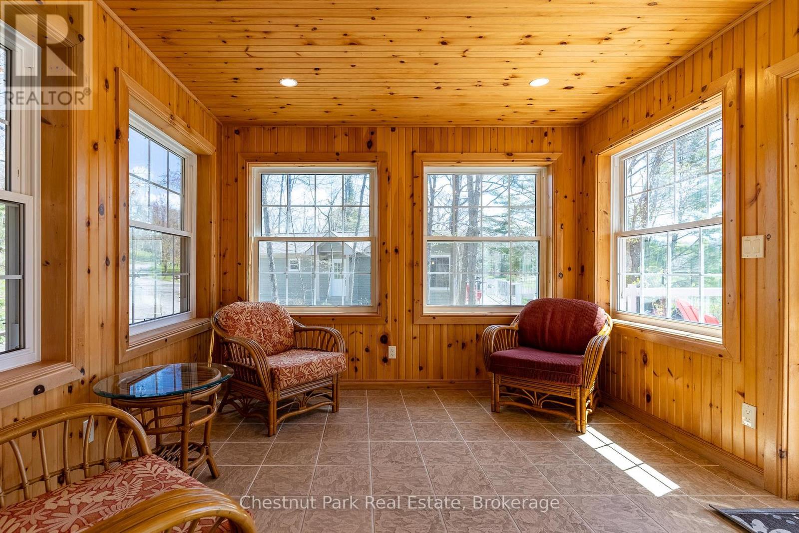 116-1 - 1052 Rat Bay Road, Lake Of Bays, Ontario  P1H 2J6 - Photo 13 - X12107211