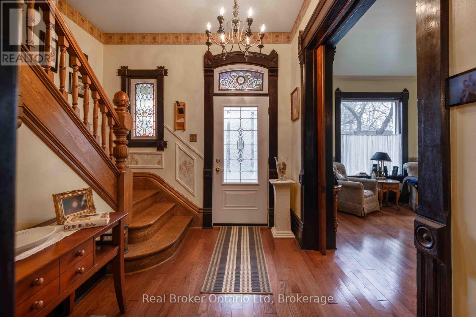 295 Livingstone Avenue N, North Perth, Ontario  N4W 1P8 - Photo 4 - X12107490