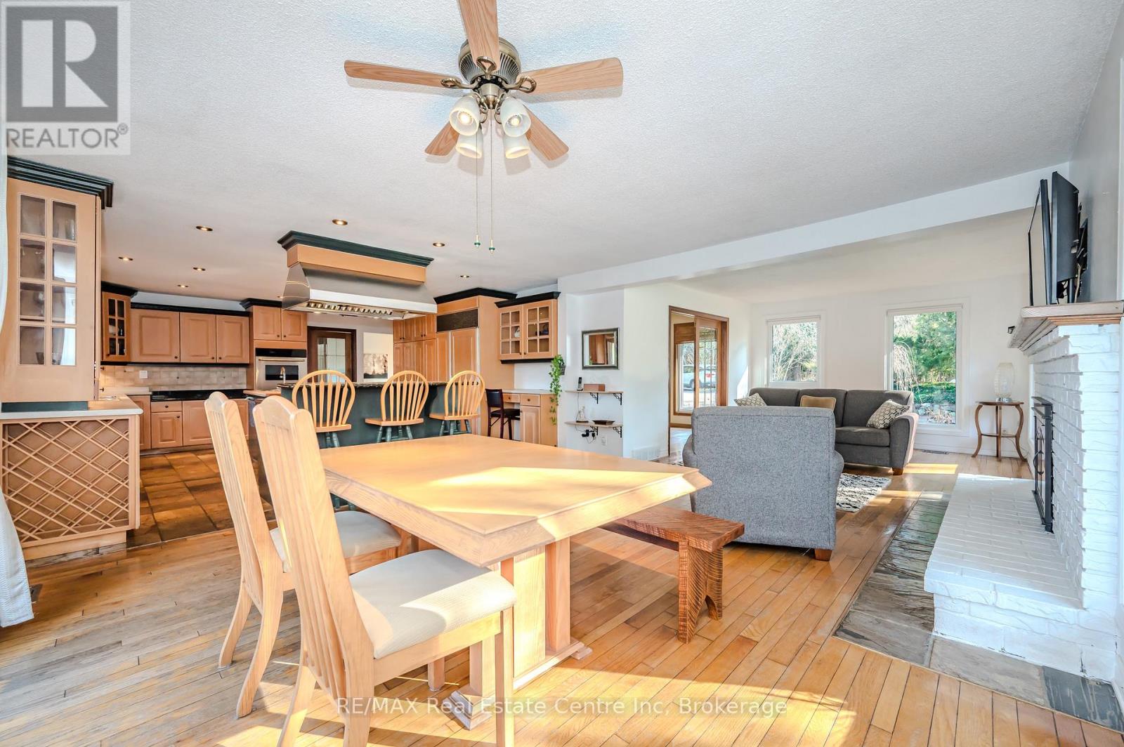4891 Wellington Road 29 Road, Guelph/eramosa, Ontario  N1H 6H8 - Photo 11 - X12108063