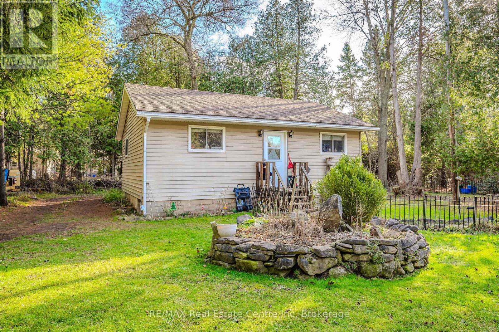 4891 Wellington Road 29 Road, Guelph/eramosa, Ontario  N1H 6H8 - Photo 38 - X12108063