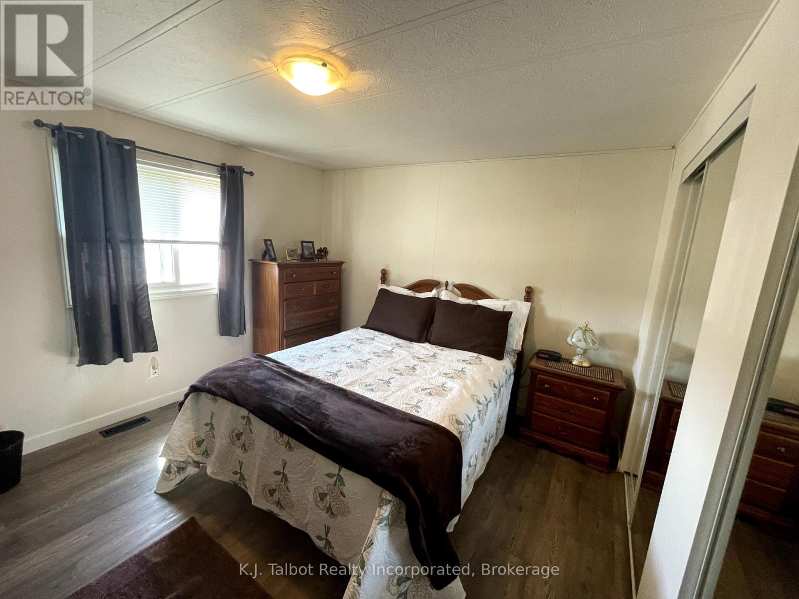 27 Cranberry Drive, Ashfield-Colborne-Wawanosh, Ontario  N7A 3Y3 - Photo 30 - X12108323