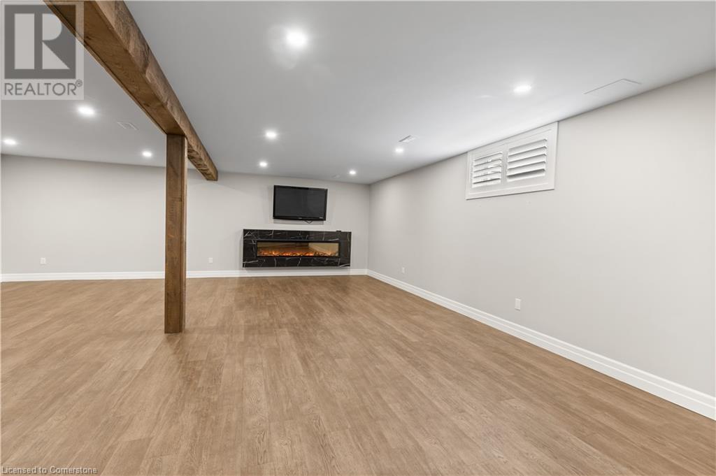 135 Reiber Court, Waterloo, Ontario  N2L 6M9 - Photo 31 - 40720769