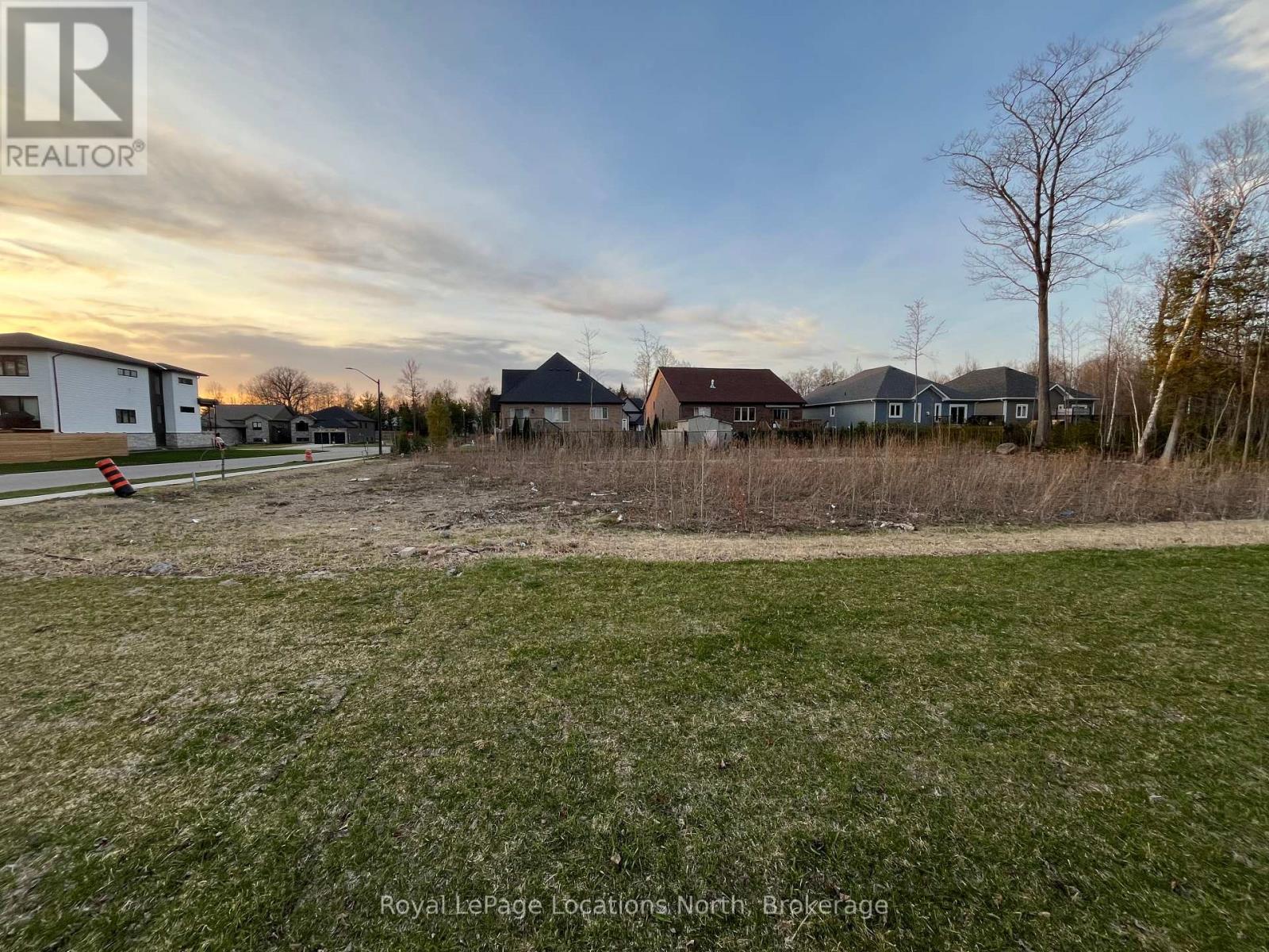 13 Pt 1 Mapleside Drive, Wasaga Beach, Ontario  L9Z 3A5 - Photo 2 - S12109708