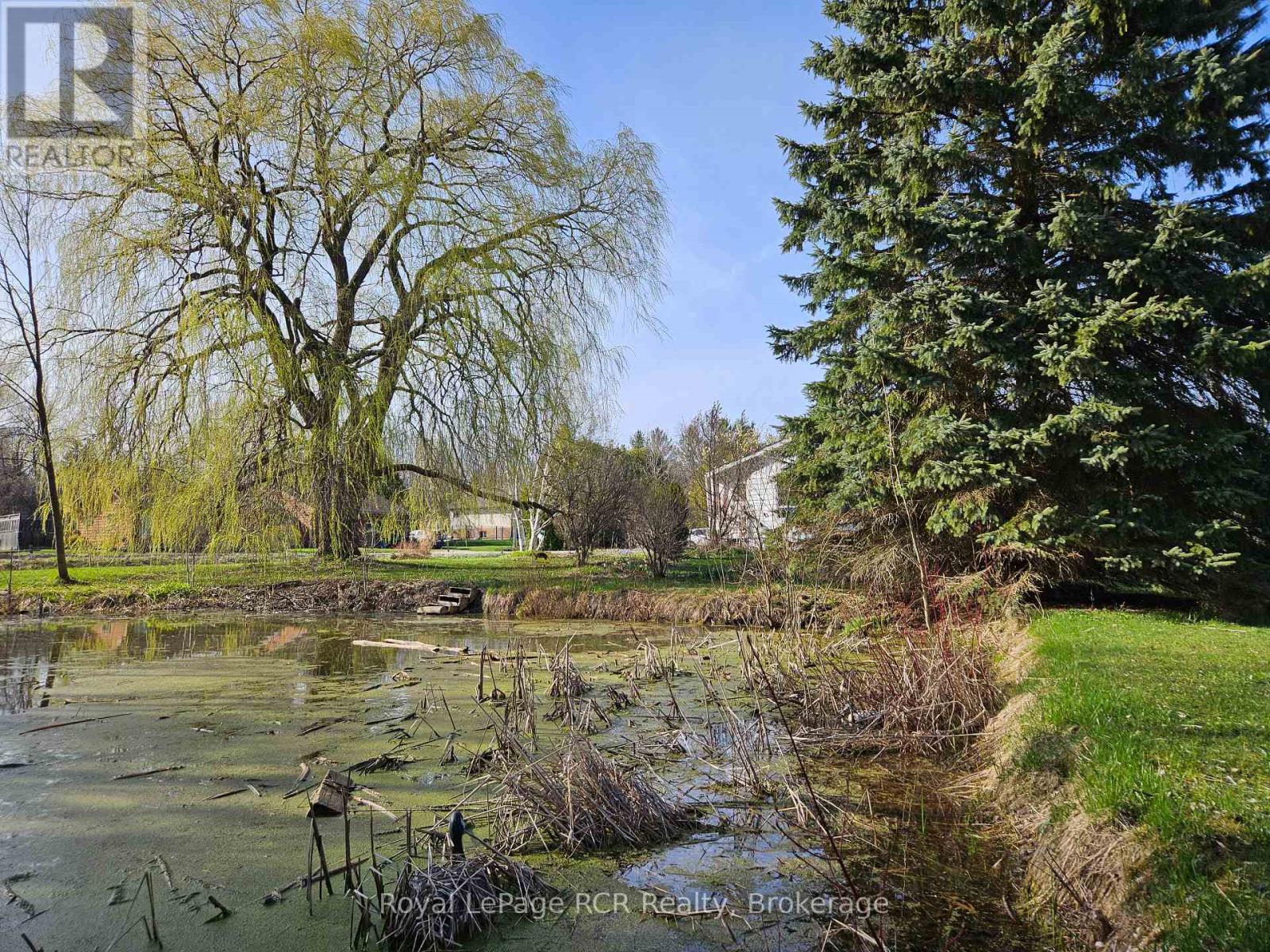 127 Kirk Street, Georgian Bluffs, Ontario  N4K 0G2 - Photo 38 - X12110467