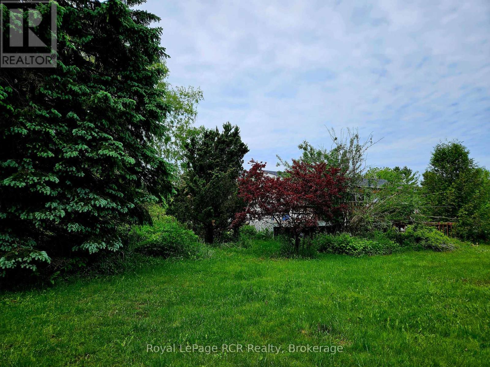 127 Kirk Street, Georgian Bluffs, Ontario  N4K 0G2 - Photo 49 - X12110467