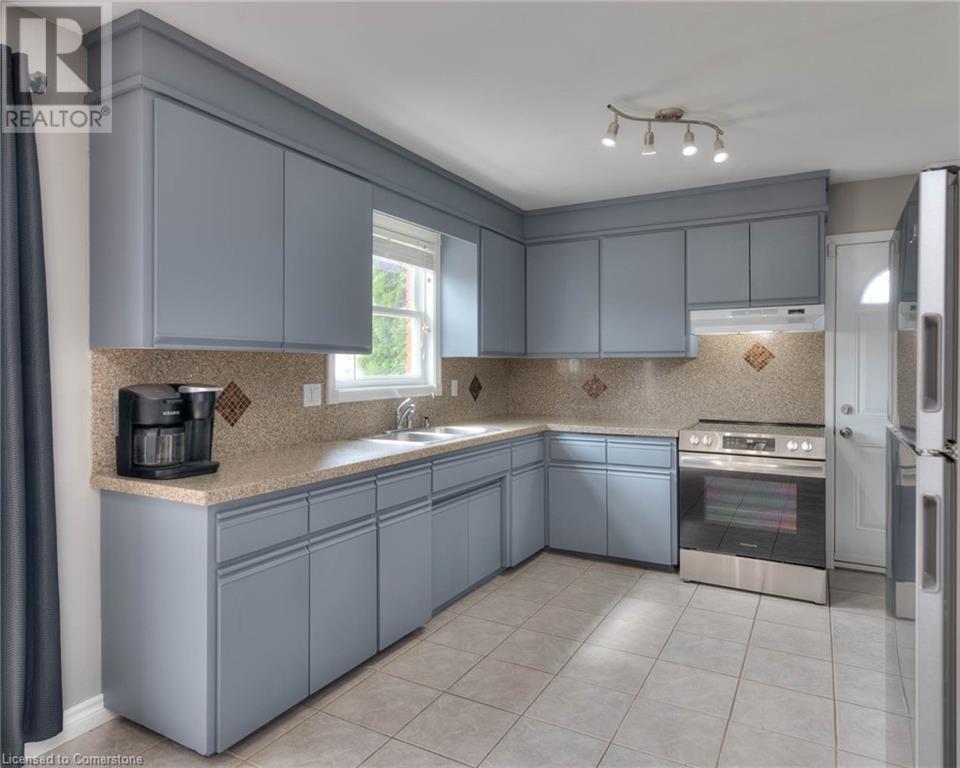 3 Shaftsbury Drive, Kitchener, Ontario  N2A 1N4 - Photo 15 - 40720795
