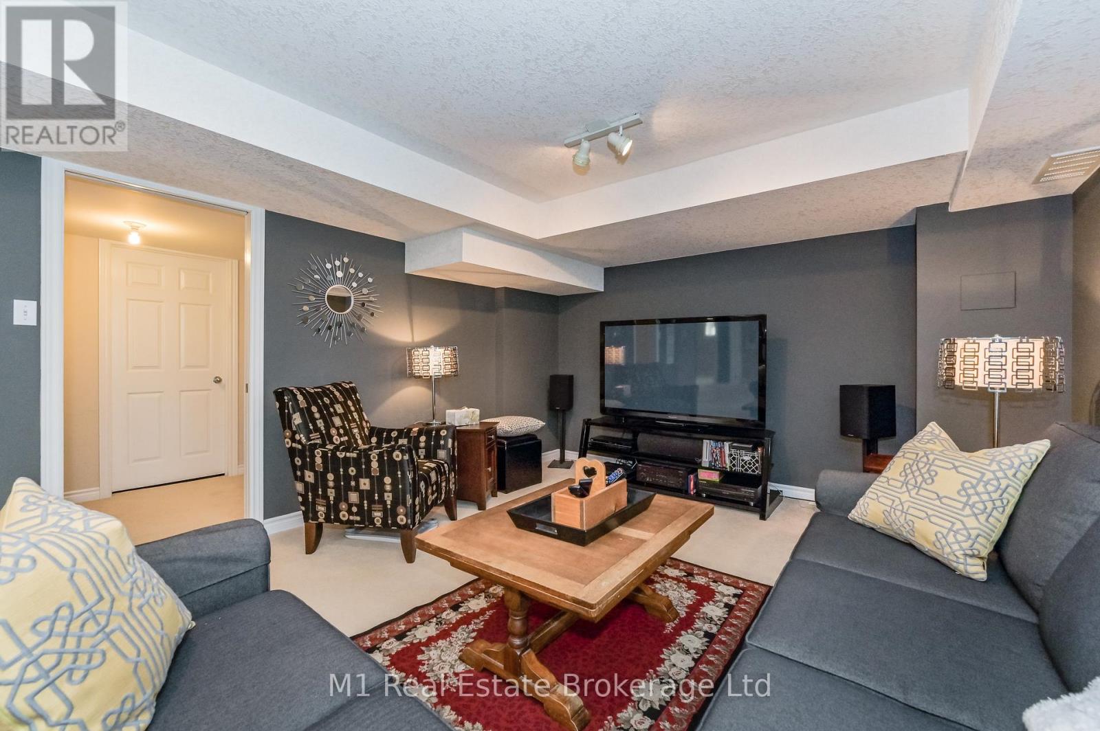 487 Anderson Street S, Centre Wellington, Ontario  N1M 1Z8 - Photo 30 - X12112621