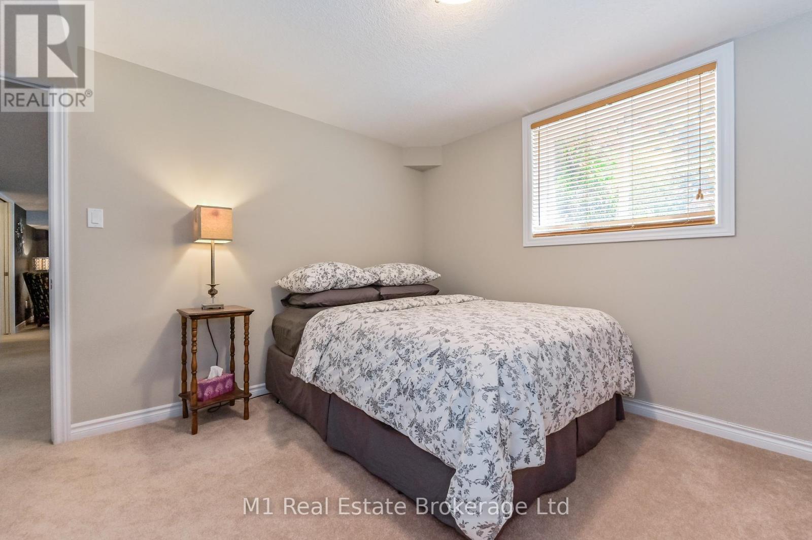 487 Anderson Street S, Centre Wellington, Ontario  N1M 1Z8 - Photo 31 - X12112621