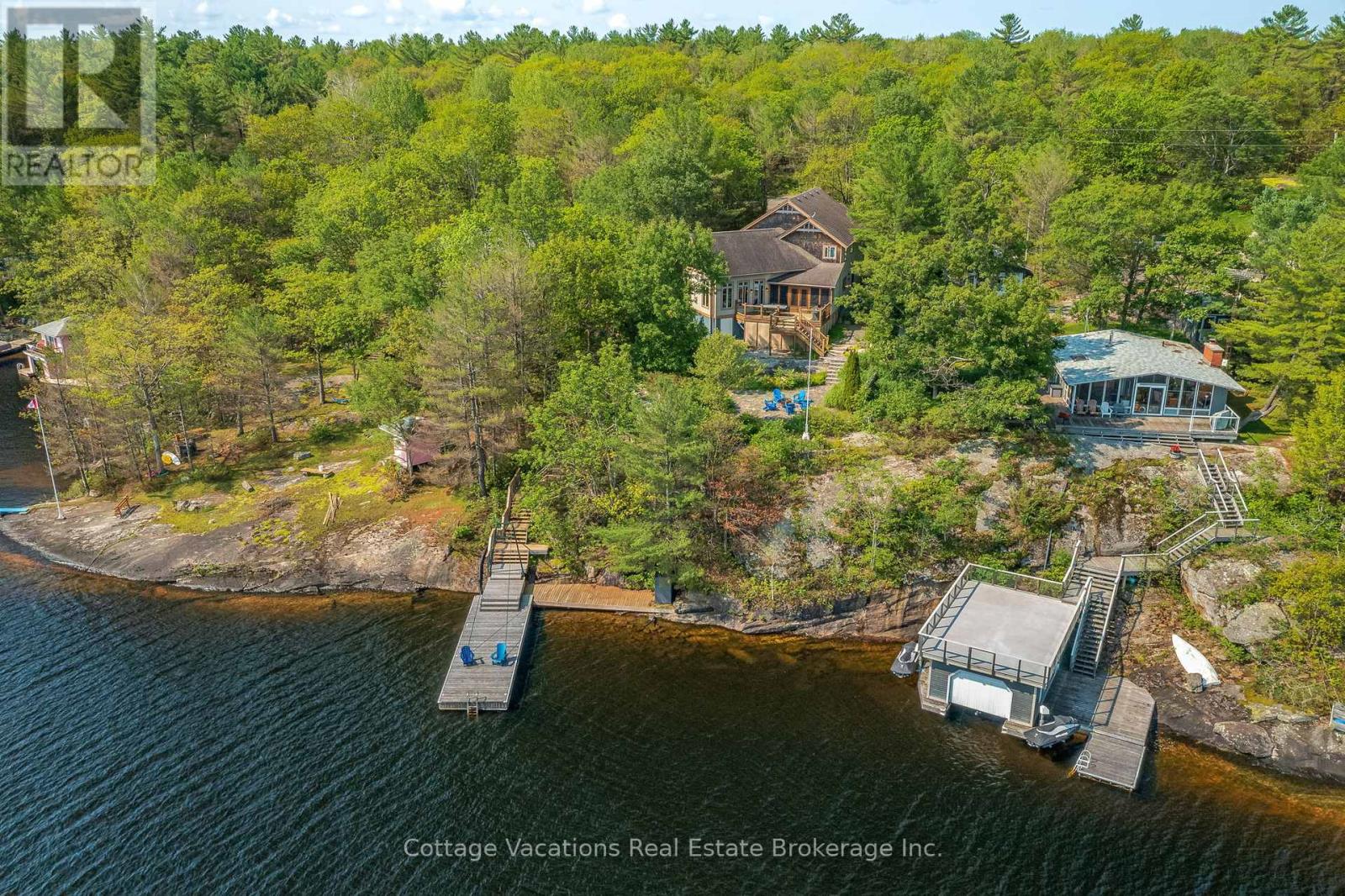 1016 LAWLAND HEIGHTS ROAD, Gravenhurst, Ontario