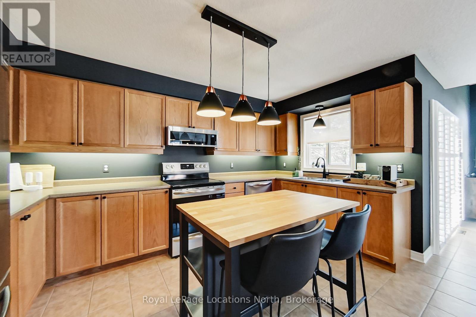 10 Georgian Meadows Drive, Collingwood, Ontario  L9Y 5N3 - Photo 16 - S12115228