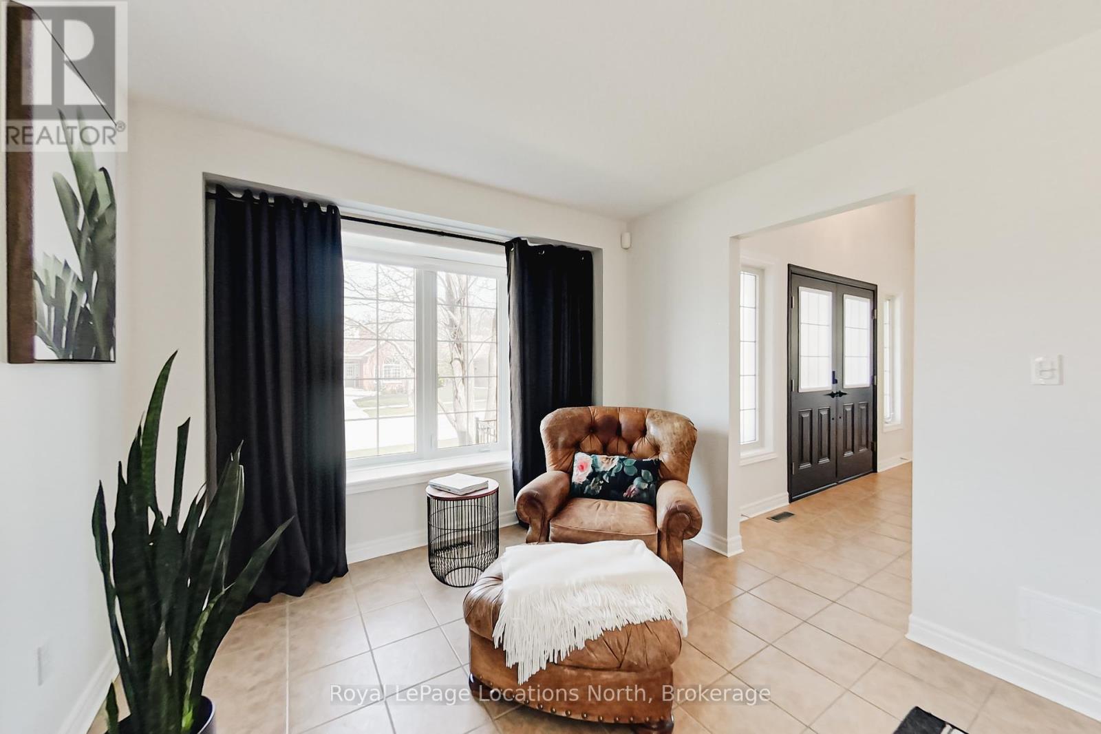10 Georgian Meadows Drive, Collingwood, Ontario  L9Y 5N3 - Photo 8 - S12115228
