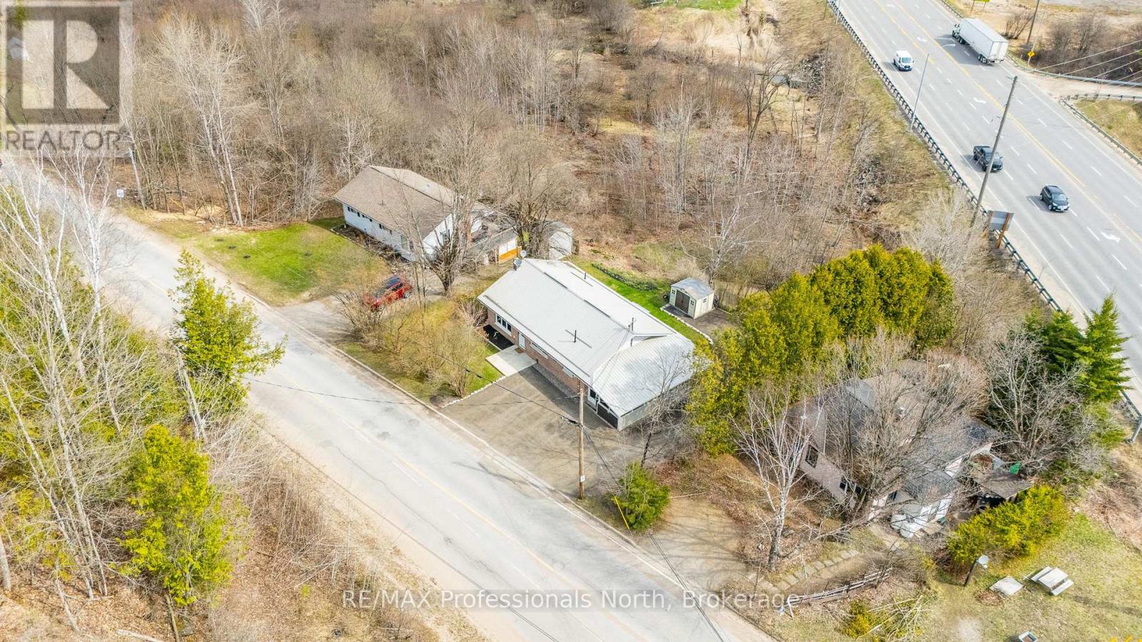 45 Newcastle Street, Minden Hills, Ontario  K0M 2K0 - Photo 47 - X12115391