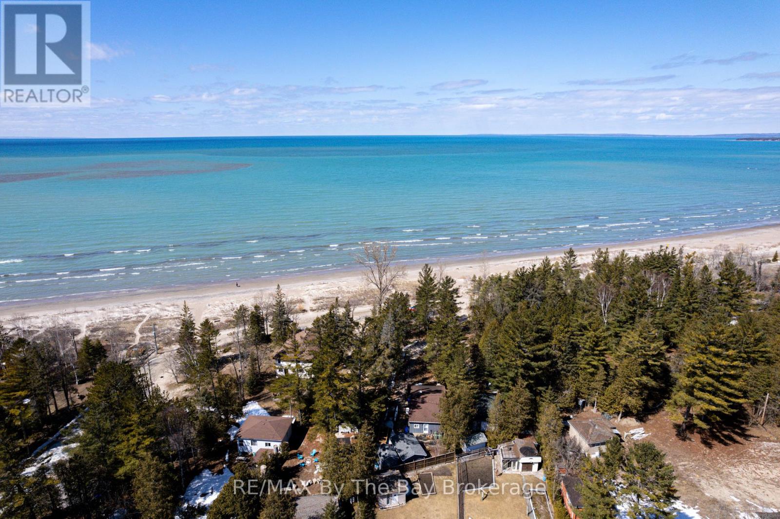 278 Coastline Drive, Wasaga Beach, Ontario  L9Z 2M4 - Photo 20 - S12115955
