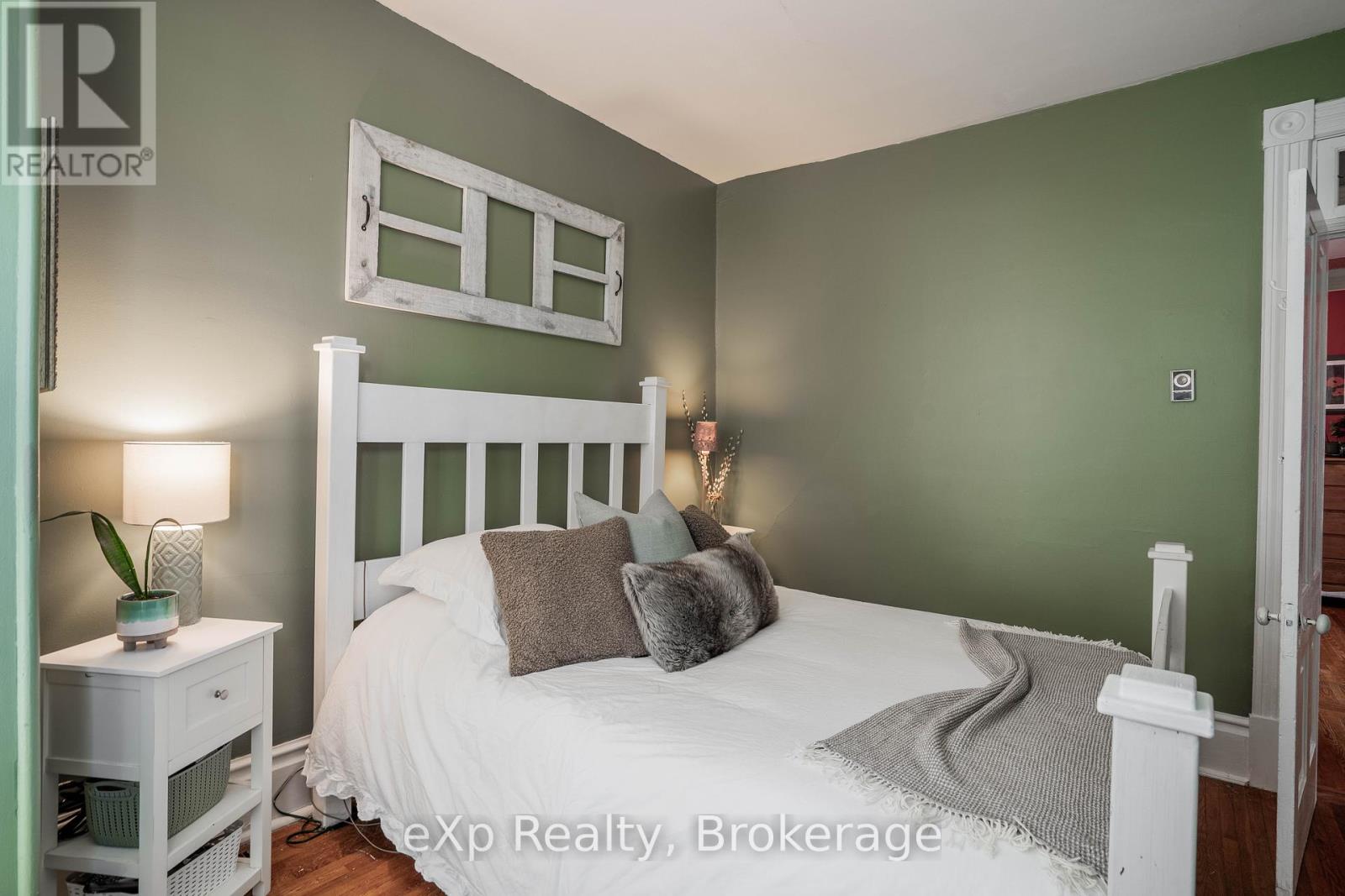 352 Berford Street, South Bruce Peninsula, Ontario  N0H 2T0 - Photo 33 - X12116022