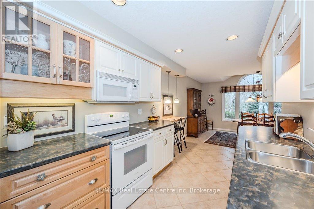 20 - 784 Gordon Street, Guelph, Ontario  N1G 5C8 - Photo 19 - X12116392