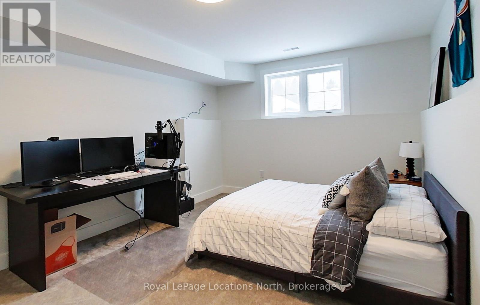 19 Gordon Crescent, Meaford, Ontario  N4L 1C7 - Photo 35 - X12118192