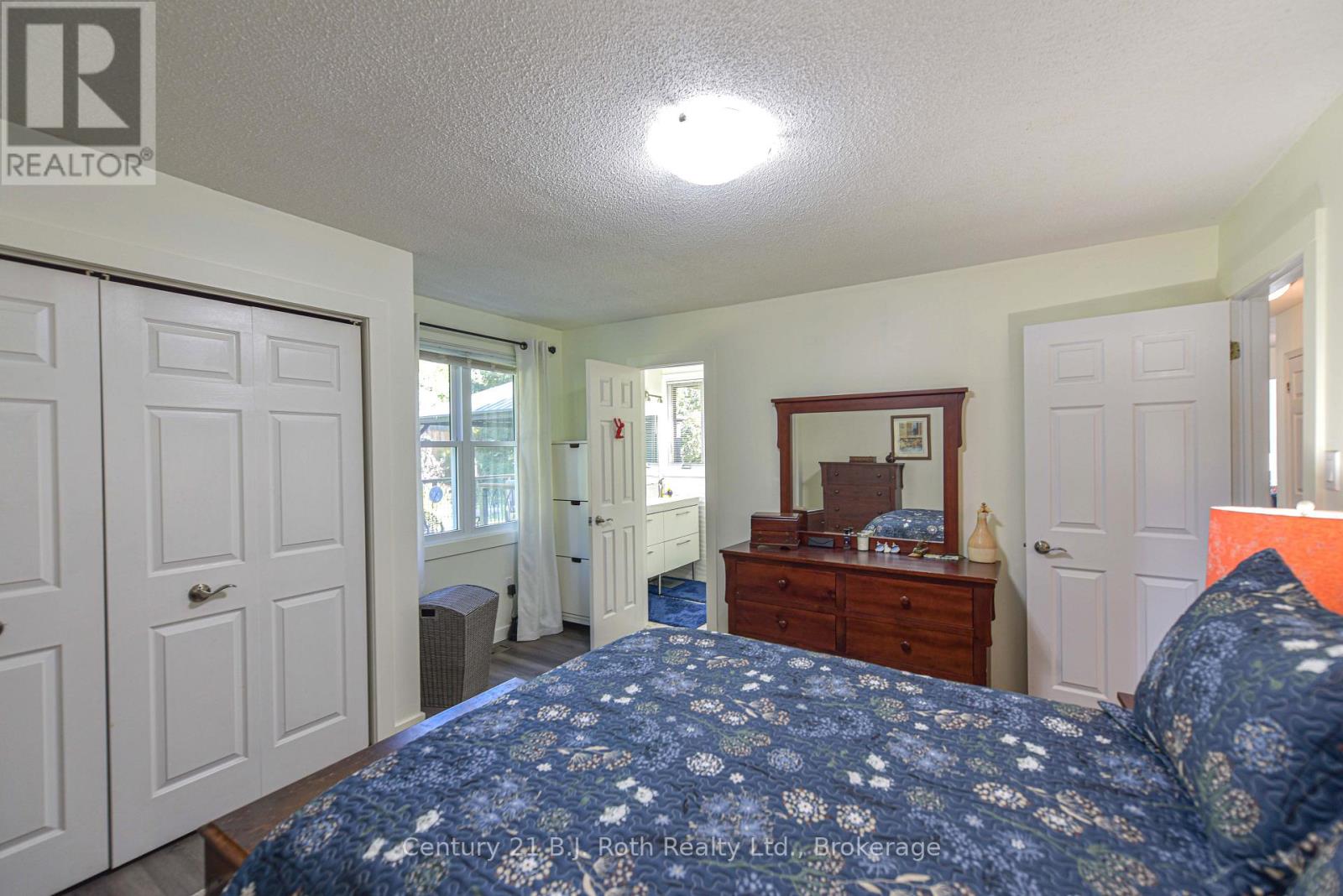 8 Agnes Street, Oro-Medonte, Ontario  L0K 1N0 - Photo 27 - S12118650