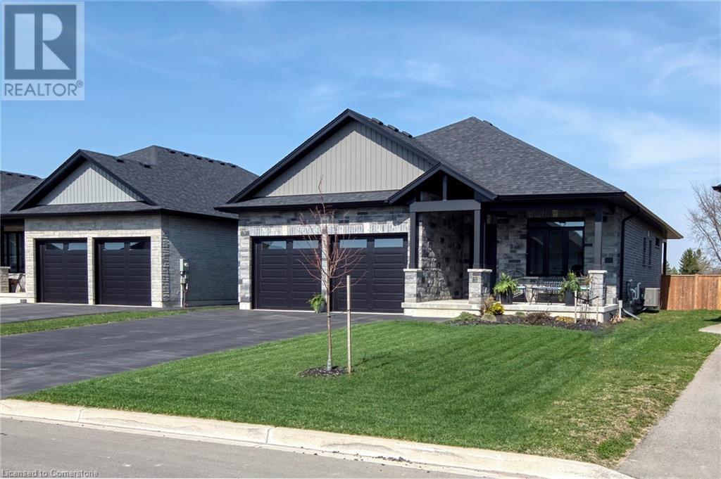 202 Orr Street, Stratford, Ontario  N5A 0J7 - Photo 2 - 40720731