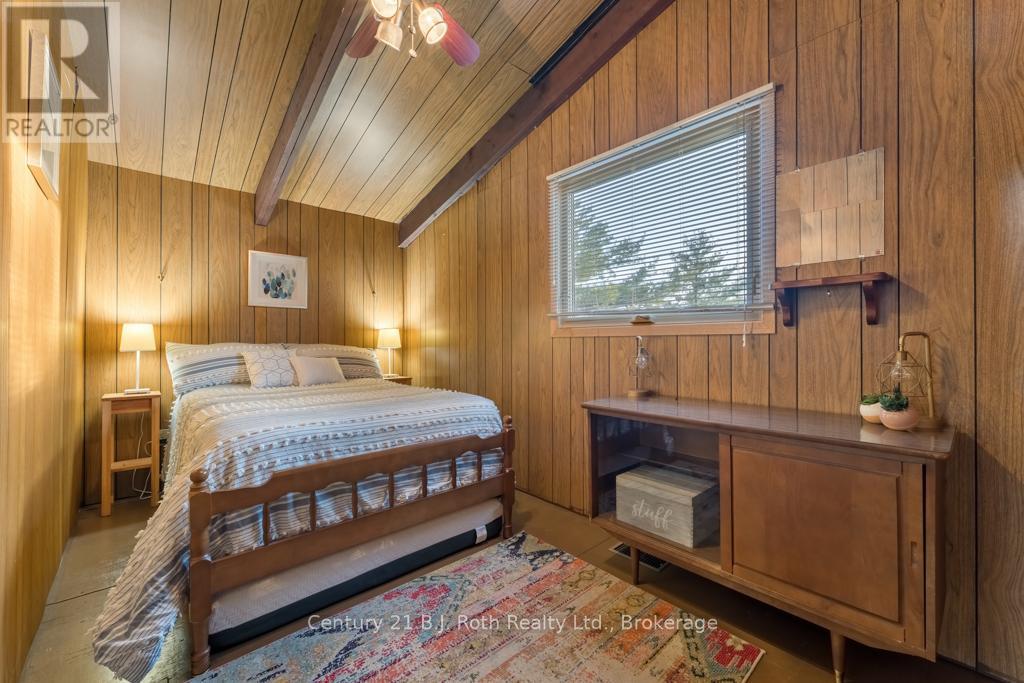 1033 Bayview Point Road, Lake Of Bays, Ontario  P0A 1H0 - Photo 25 - X12118859