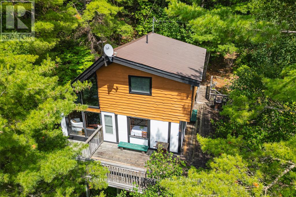1033 Bayview Point Road, Lake Of Bays, Ontario  P0A 1H0 - Photo 4 - X12118859