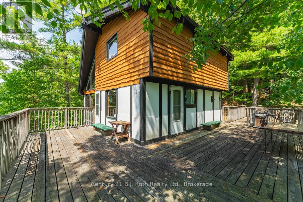 1033 Bayview Point Road, Lake Of Bays, Ontario  P0A 1H0 - Photo 6 - X12118859