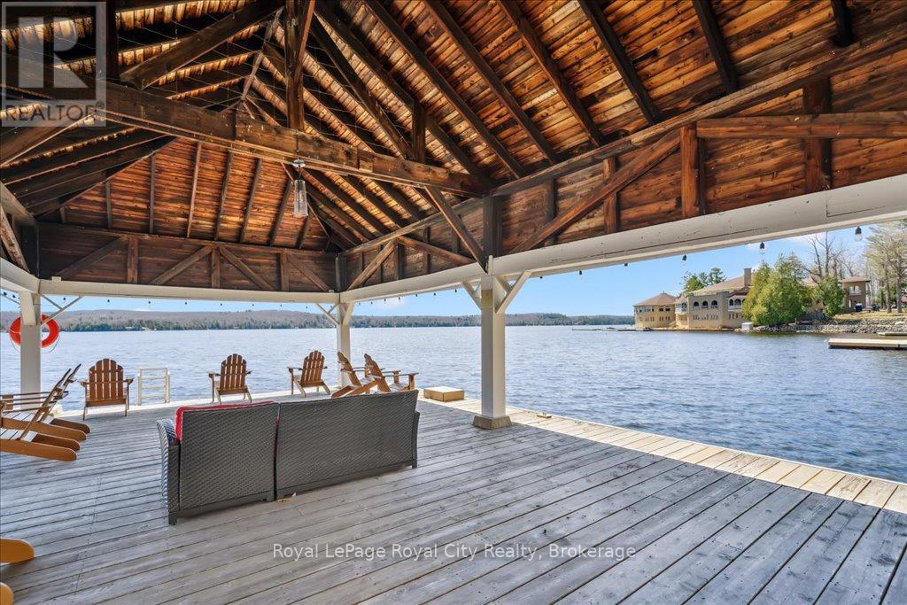 202 & 206 - 12 Bigwin Island, Lake Of Bays, Ontario  P0B 1A0 - Photo 27 - X12118957
