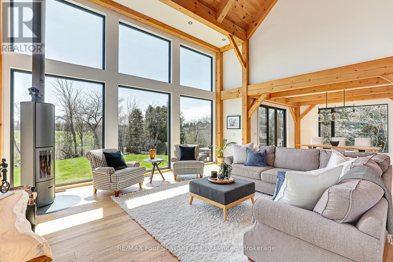 113 SLABTOWN ROAD W, Blue Mountains, Ontario